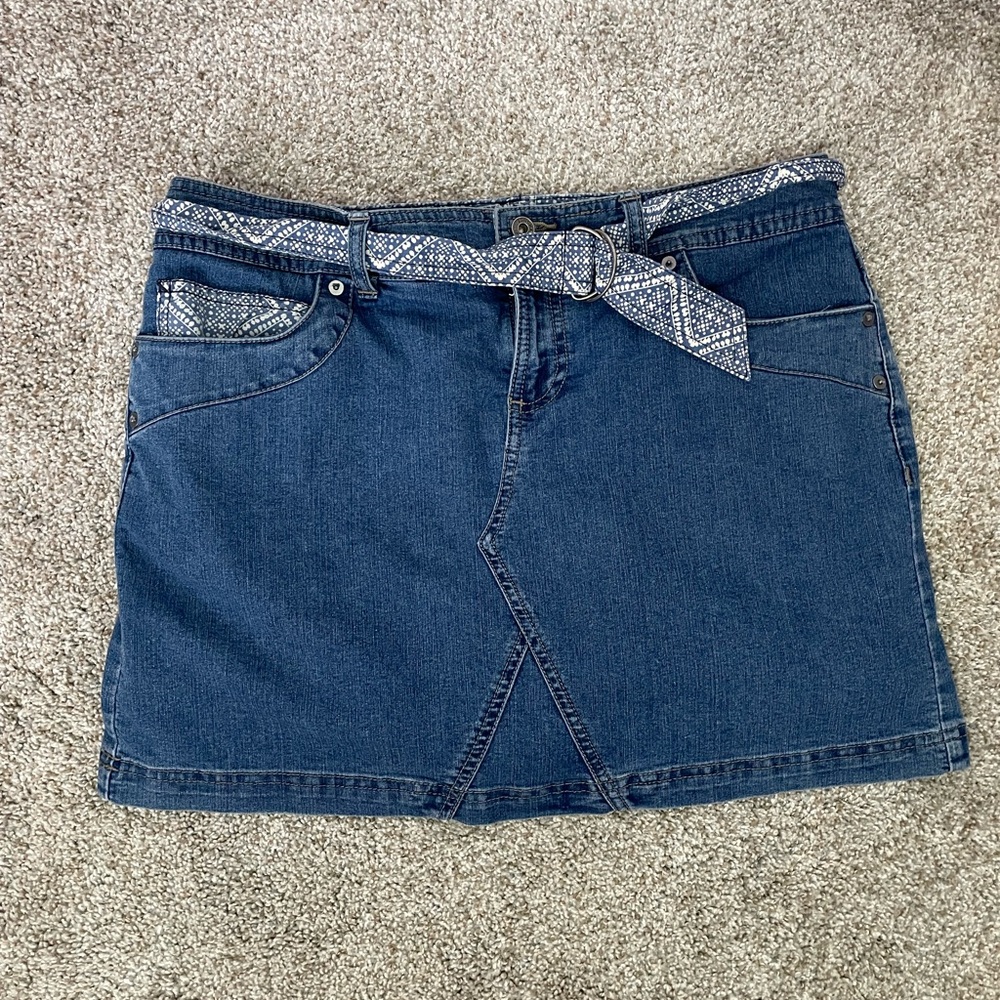 Blue Denim Mini Skort Women’s 10 Petite with Patterned Belt